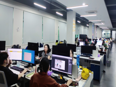 走访调研丨市商务局深入企业调研,鼓励跨境电商企业走合规阳光发展之路。