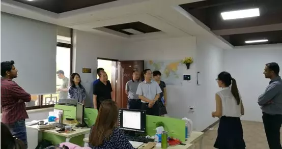 市委组织部领导莅临市跨境电商行业协会调研指导党建工作(图3)